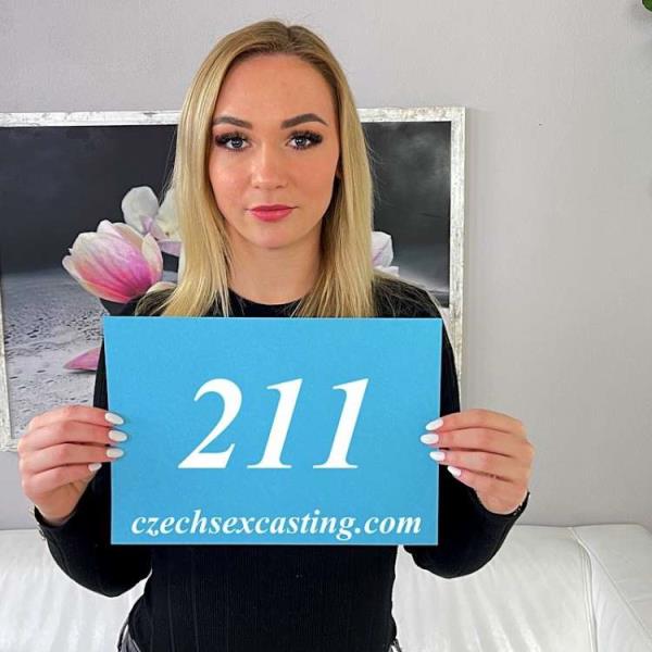 Jenny Wild, Stanley Johnson Sexy Blonde Cock Eater Shines In Casting  211