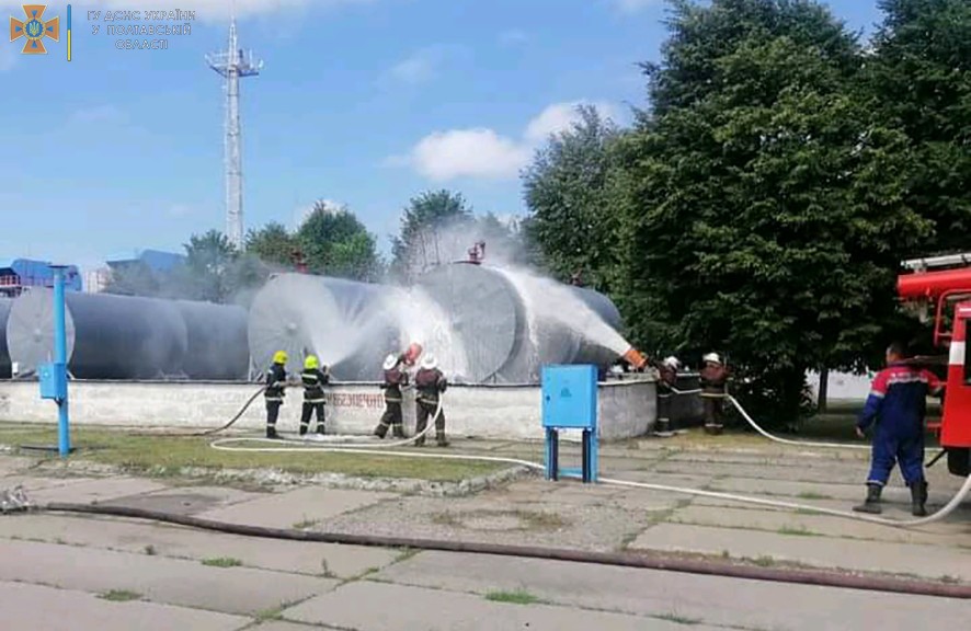Вісті з Полтави - На Полтавщині розпочалися навчання: рятувальники загасили умовні пожежі у Чутовому, Решетилівці, Диканьці та Зінькові