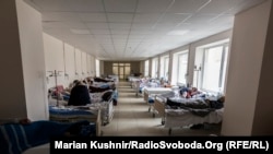 В Крыму из-за роста заболеваемости COVID-19 дополнительно развернут от 200 до 300 коек – СМИ