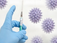МОЗ: початок вакцинації проти COVID-19 для всіх охочих