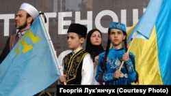 Президент Украины подписал закон о коренных народах